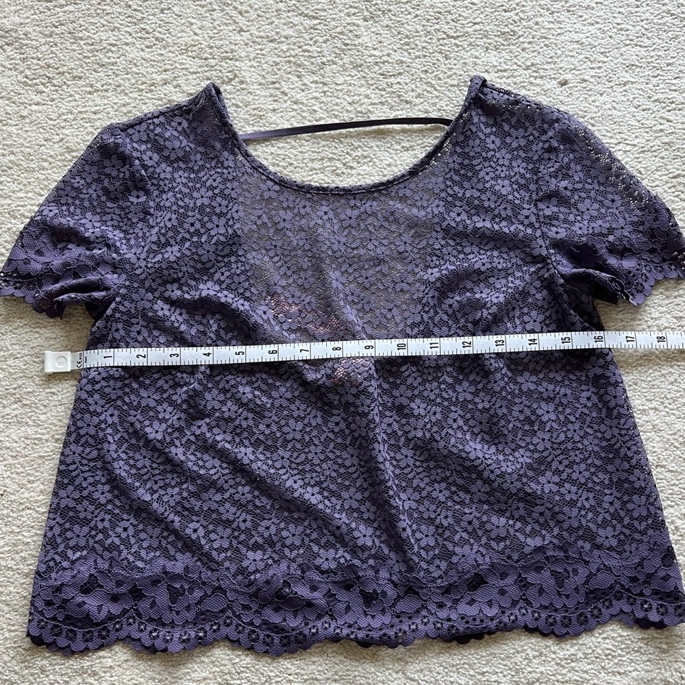 Victoria’s Secret purple lace bra size XS NWT